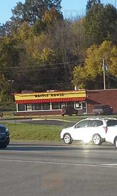 Waffle House, Highland Heights