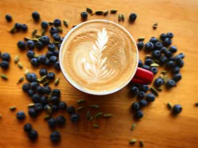 Town Square Coffeehouse And Kitchen menu