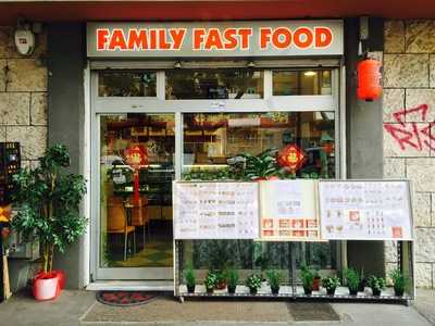 Family Fast Food, Roma