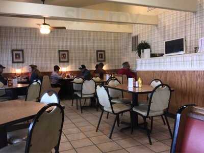 Country Cupboard Restaurant, Carterville