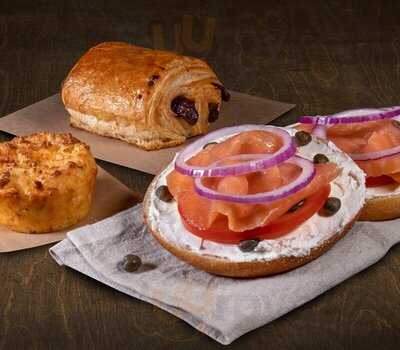 Einstein Bros. Bagels, Fort Campbell