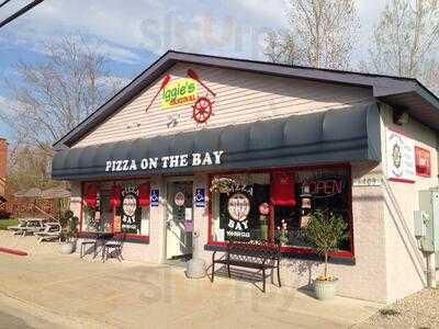 Iggie's Pizza On The Bay