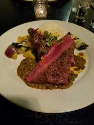 Trestles Coastal Cuisine, Castle Pines