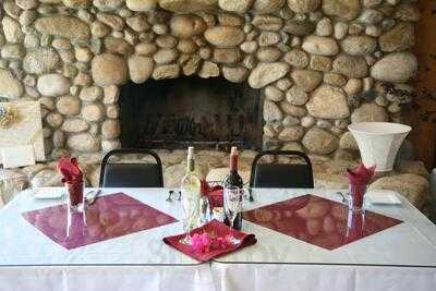 Ewing's Restaurant On The Kern