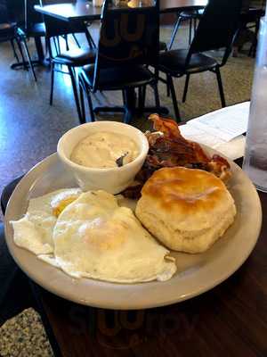 Grandma's Kitchen, Linden