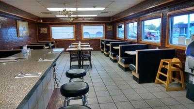 Mels Diner Restaurant