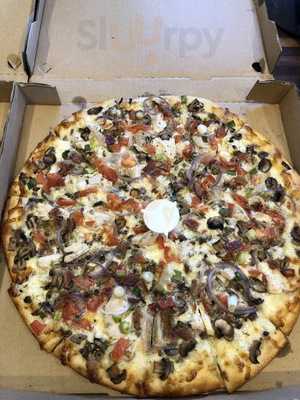 Cheezer's Gourmet Pizza, Greenfield