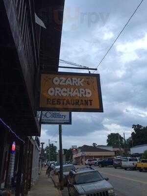 Ozark Orchard Restaurant, Eminence