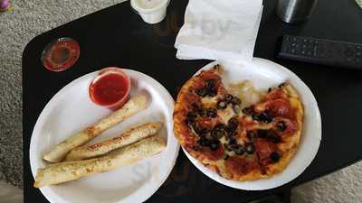 TNT Dynamite Pizza & Hoagies, Springdale