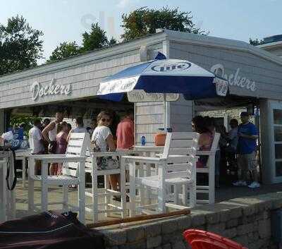 Dockers Waterfront Restaurant & Bar, Kelleys Island