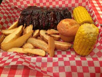 Famous Dave's Bar-B-Que, Mountainside