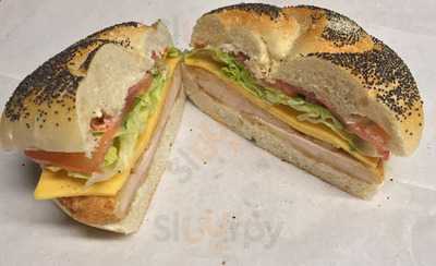 Mountainside Delicatessen, Mountainside