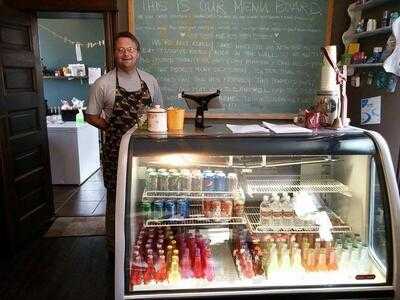 Joe Greens Fresh Eatery menu