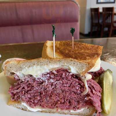 Tony's Deli & Restaurant, Orchard Lake