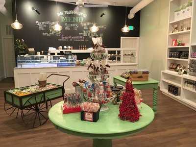 Olde Town Candy Company, Snow Hill