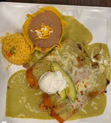 Sarita’s Grill & Cantina menu