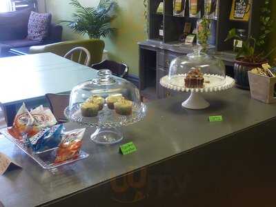 Sweetie Pie's Baked Goods & Coffee Shop LLC, West Liberty