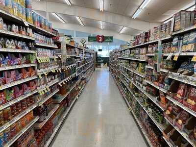 Sterling Apple Market