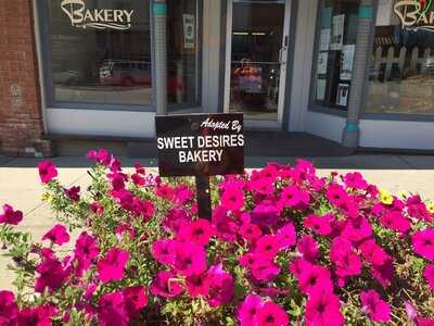 Sweet Desires Bakery, Corning