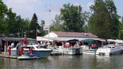 Acheson's Resort, Lakeview