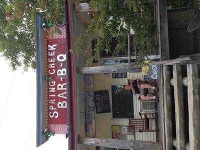 Spring Creek Bar-B-Q, Monson