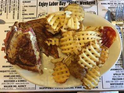 Pioneer Family Restaurant, Westfield