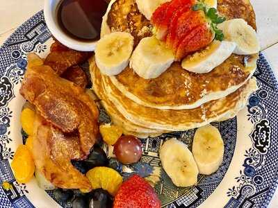 Blue Willow Cafe