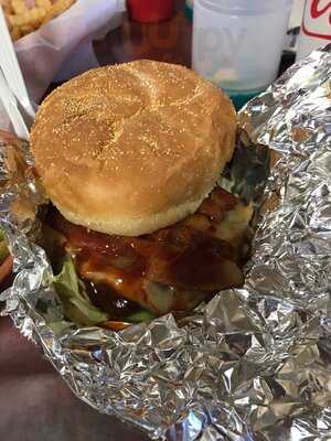 Bay City Grill, Satsuma