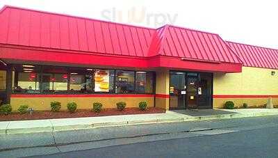 Hardee's, Lowell