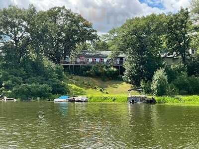 McBees On The Lake, Ogilvie