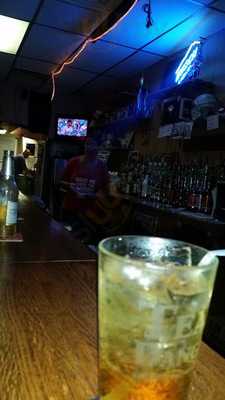 Finishline Bar, Ogilvie