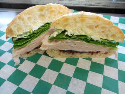 Crossroads Bistro, Dundalk Sparrows Point