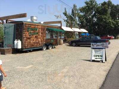 Dinky Diner, Clarksburg