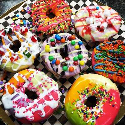 Mountain Donuts