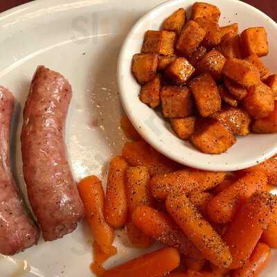 Carriage Crossing Restaurant, Yoder