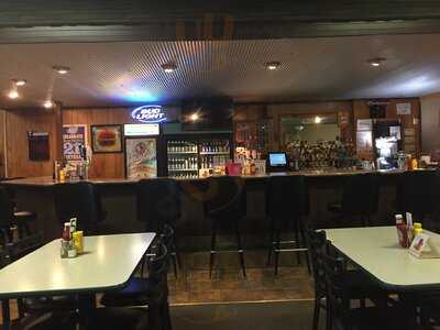 Chelle's Bar & Grill, Dysart