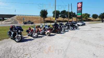 Bar-B-Truck Stop, Gordon