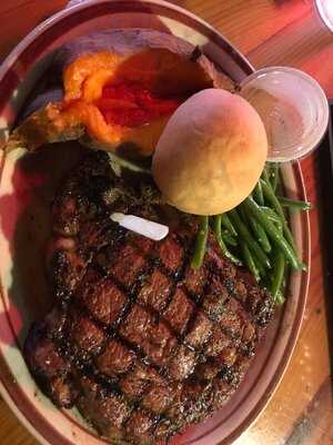 D & D Ribeye Steakhouse, Newton