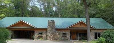 Deer Head Inn, Spring Creek