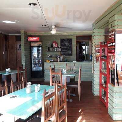 Brisas Del Sur Café & Restaurant menu