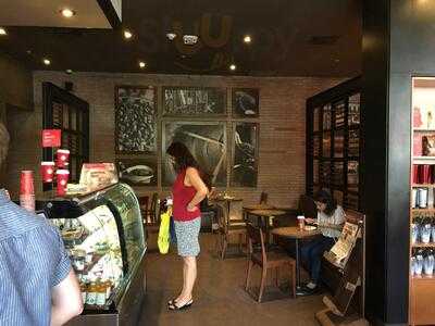 Starbucks Parque Arauco