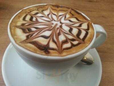 Vivaldi Cafe