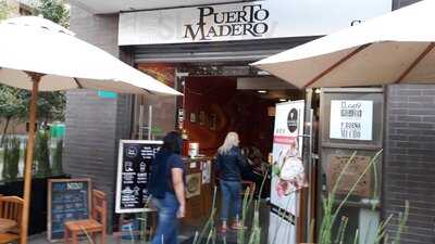Puerto Madero Café