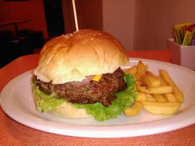 Arenas Burger Bar