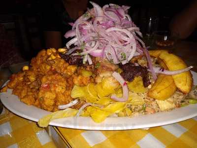 El Bucanero - Cevichería