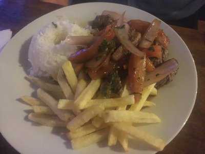 Johns Burger, Puerto Maldonado