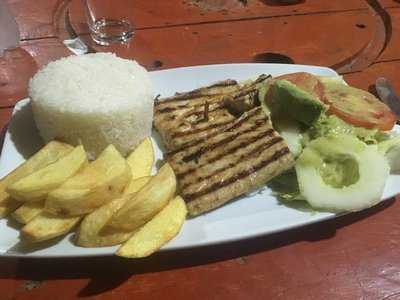 El Ancla Restobar