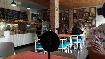 Raw Cafe Club