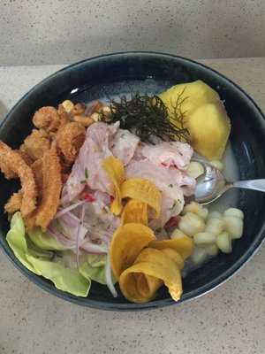 Las Barras de Ronald Cevicheria