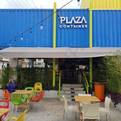 Plaza Container